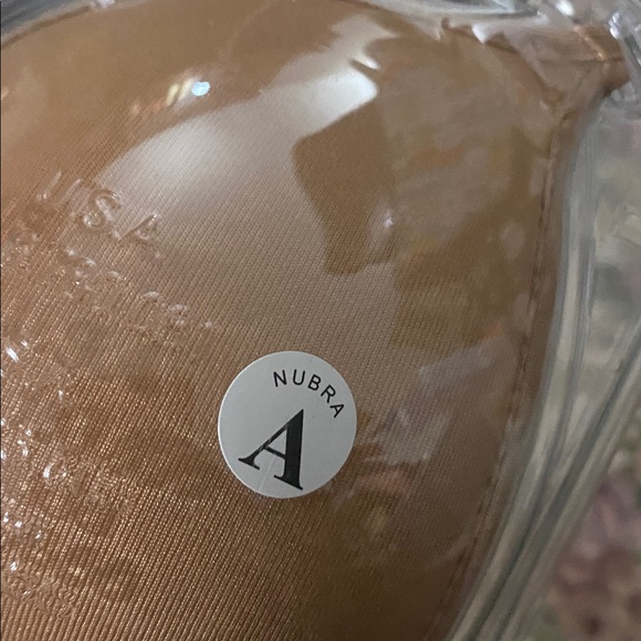 NuBra Backless Adhesive Strapless Bra – Nude (Size A) – New in Package - Picture 3 of 4
